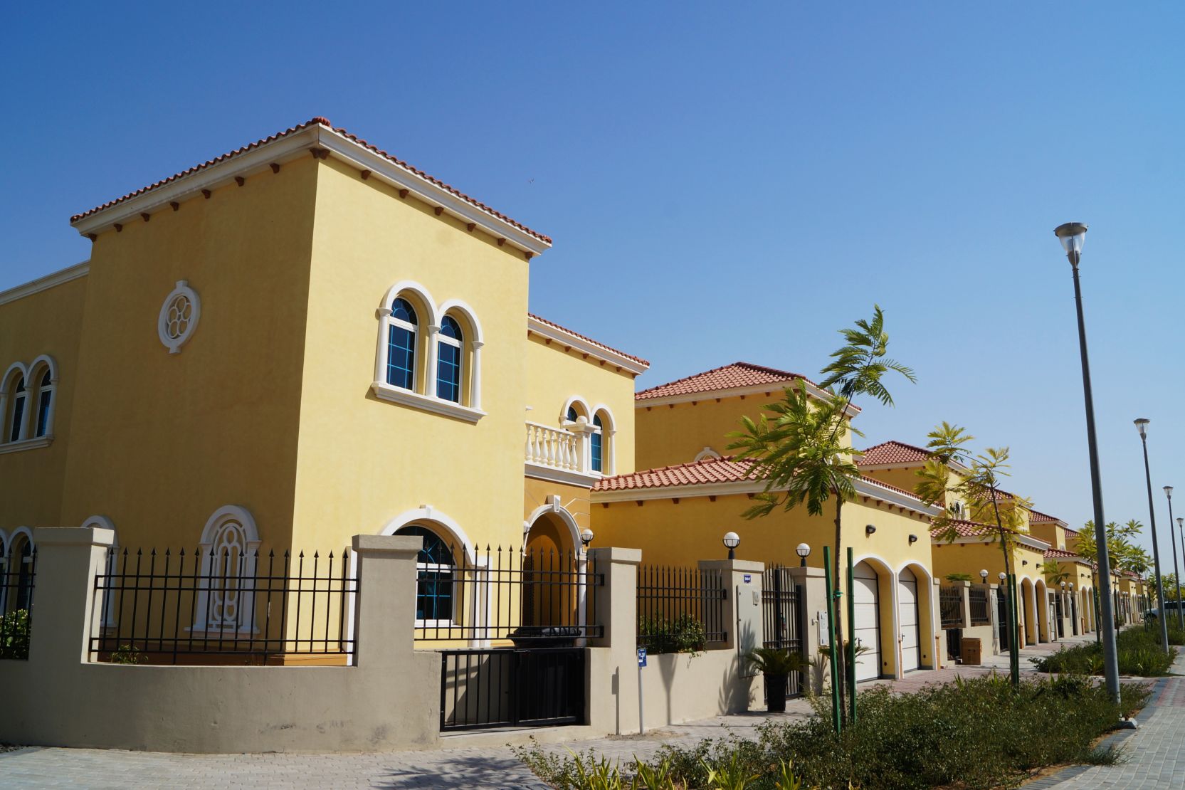 Luxurious Villas for sale in Jumeirah Park_copy_57